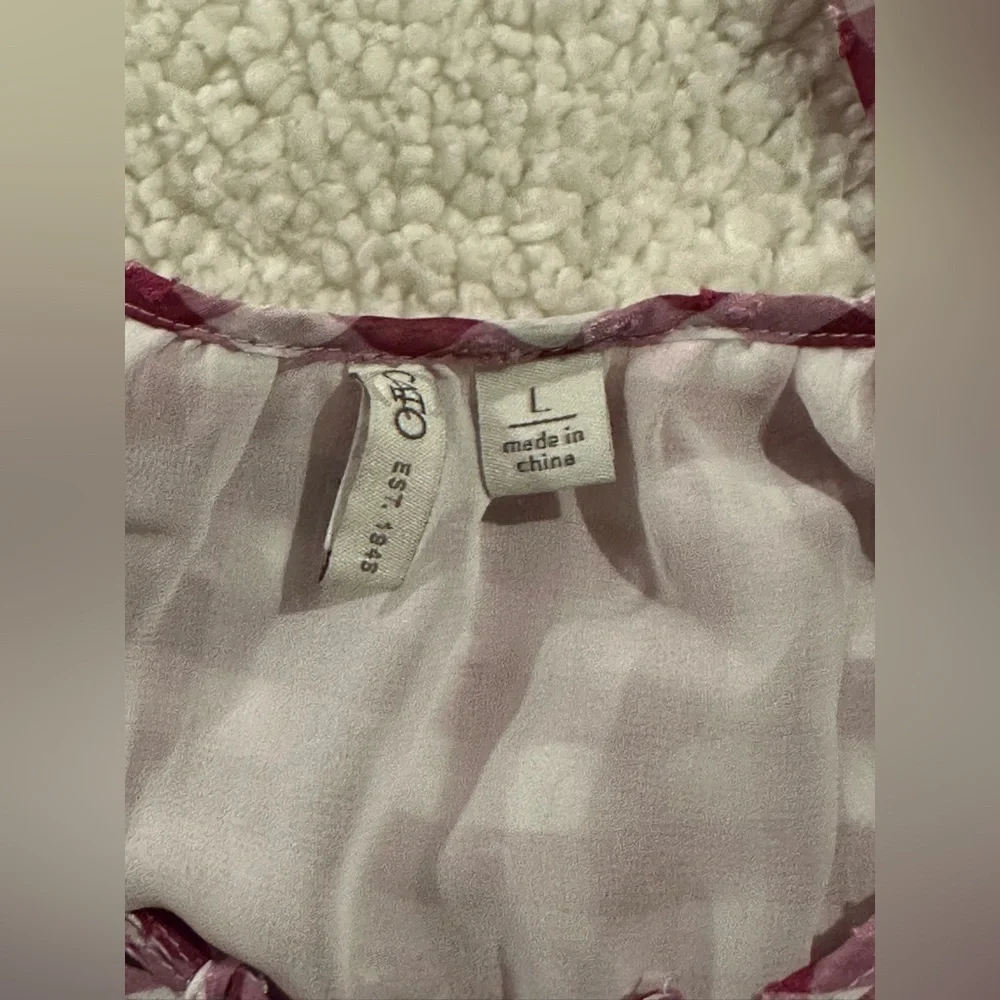 Cato Women’s Checkered Red and White Blouse with Key Hole Cut Out Size Large